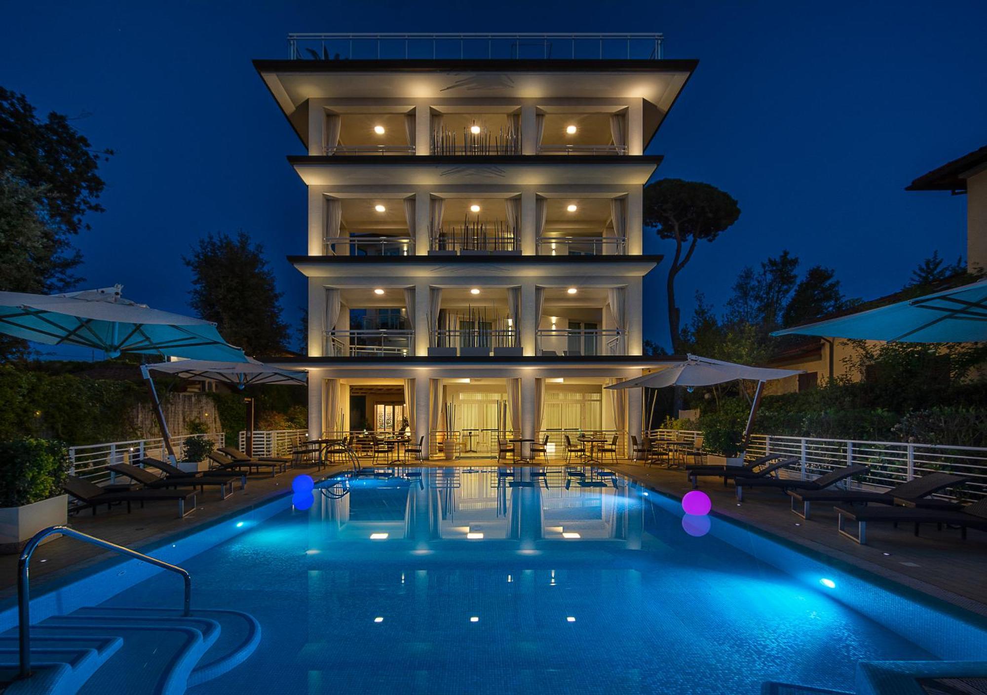 Hotel Central Park Marina di Pietrasanta Esterno foto