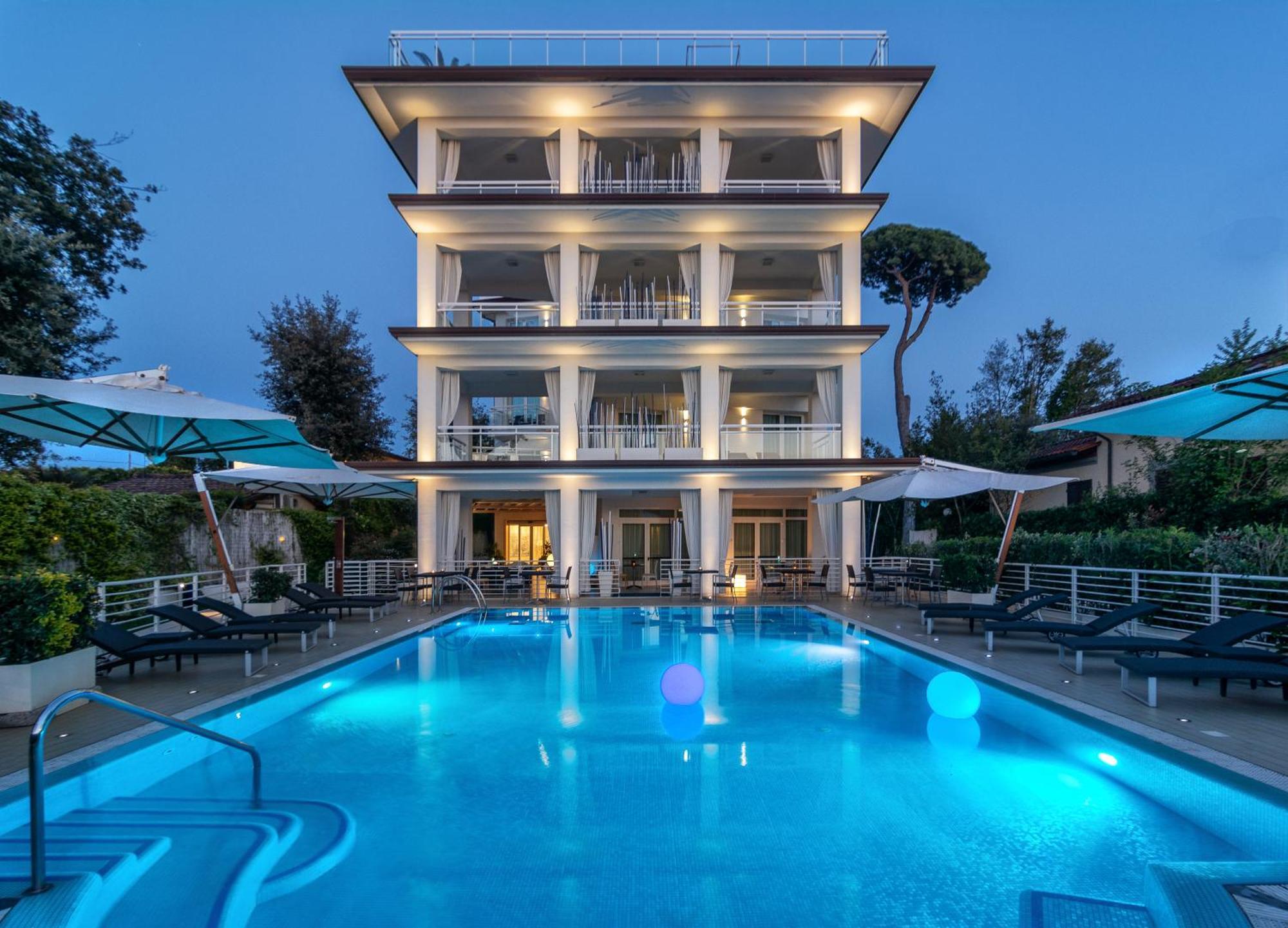 Hotel Central Park Marina di Pietrasanta Esterno foto