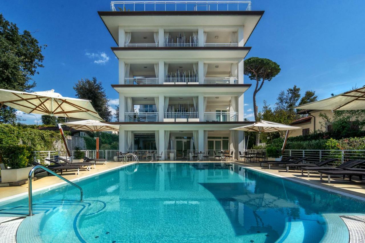 Hotel Central Park Marina di Pietrasanta Esterno foto