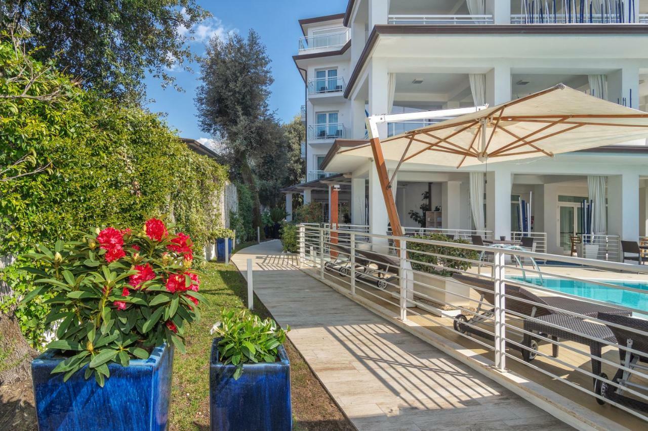 Hotel Central Park Marina di Pietrasanta Esterno foto