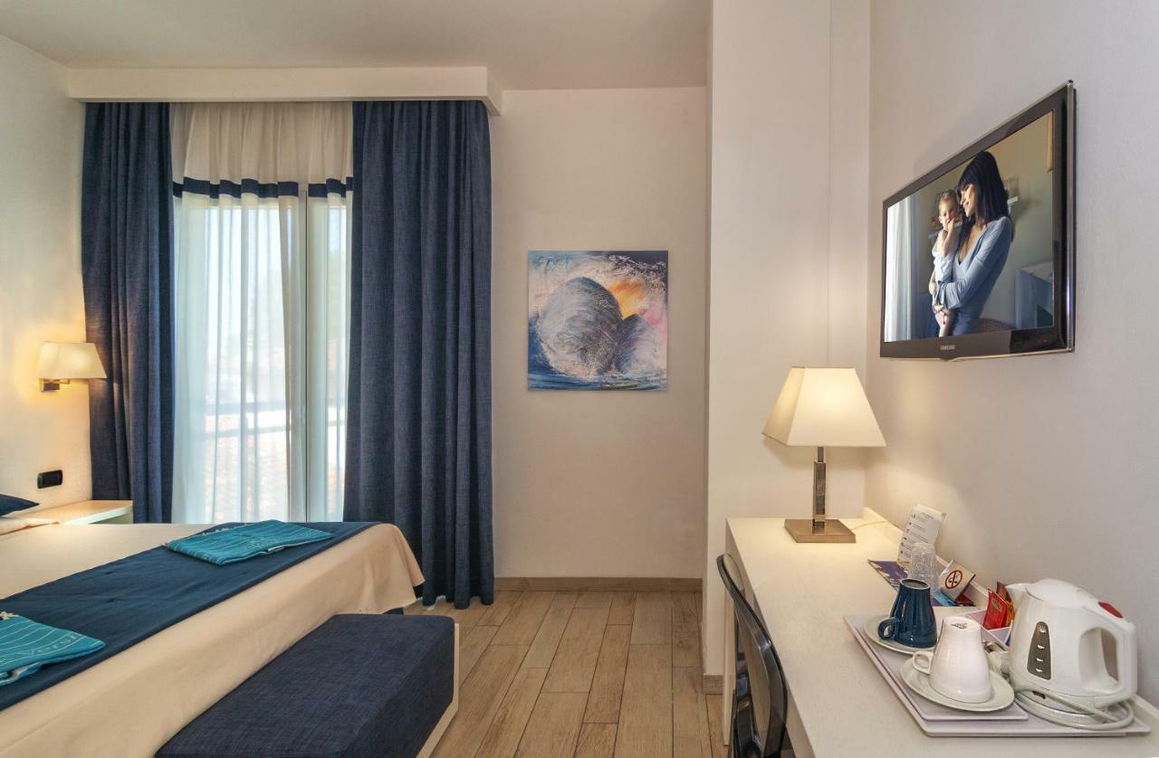 Hotel Central Park Marina di Pietrasanta Esterno foto